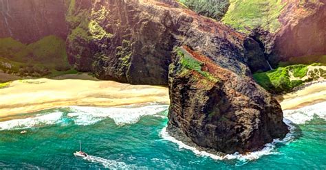 10 Reasons To Plan A Relaxing Getaway To Kauai For 2021