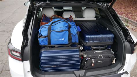 Volkswagen Id4 Luggage Test How Much Cargo Space Autoblog