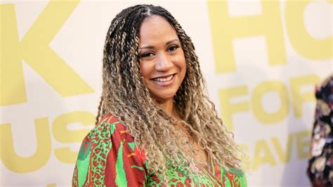 9 1 1 Tracie Thoms On Karen And Hens Relationship Future