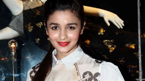 cute alia bhatt with red lipstick hd wallpapers images girls