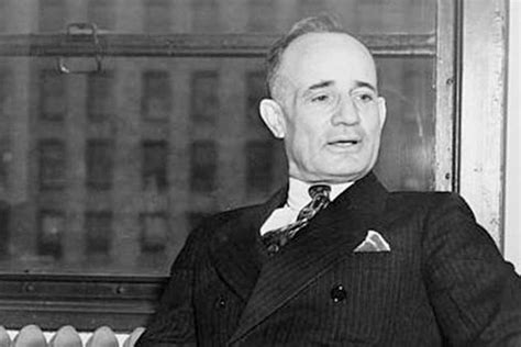 Napoleon hill was an american author who is widely credited to have influenced more people into success than any one in history. Les 5 meilleurs livres de Napoleon Hill - 5livres.fr