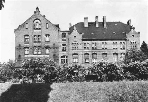 ﻿﻿ evangelische altenpflegeeinrichtung duisburg rheinhausen ggmbh. Geschichte - Bodelschwingh-Haus