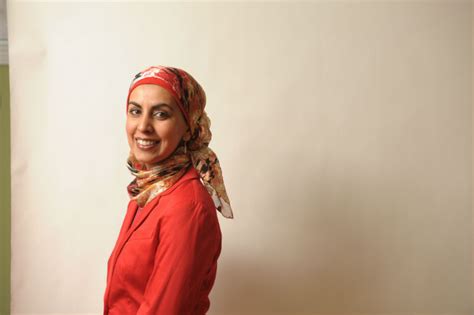Author Zarqa Nawaz On Religion Gender Issues And Sex Chatelaine