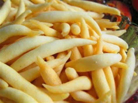 Tepung terigu 700 gram (sangrai dan dinginkan). Cobalah 9 Makanan Khas Bekasi yang Sangat Lezat Ini