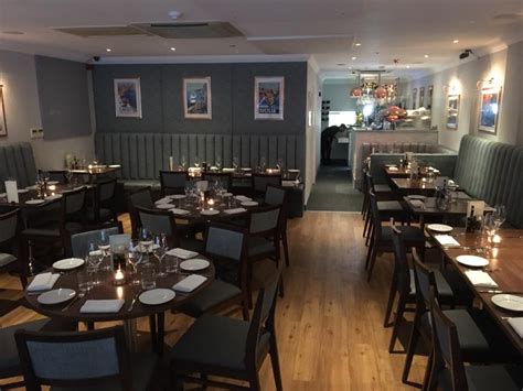 All the rooms are beatufilly appointed with king size beds, full bar facilities and stunning views over the river and surronding desert. Cucina Italian Restaurant Leigh on sea Essex manufacture ...