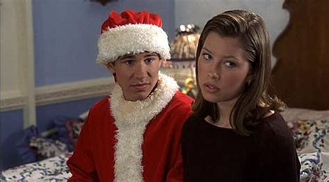 The Hollywood Stars You Never Knew Were In Classic Christmas Films