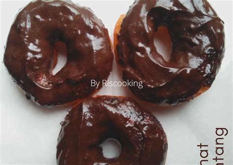 Resep donat kentang bahan a 5 sendok makan air 1 sendok makan ragi instan 1/2 sendok makan gula halus bahan b terigu 17. Resep Donat Kentang simple (takaran sendok) oleh Riscooking - Cookpad