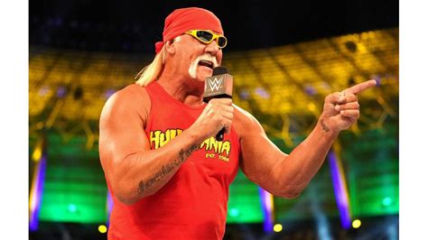 Hulk Hogan Makes Wwe Wrestlemania 36 Announcement In Tampa Bay 8days