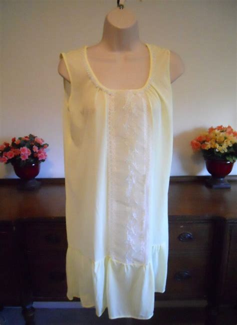 Vintage Yellow Lacy Nightgown Mid Length Yellow Nightgown Etsy