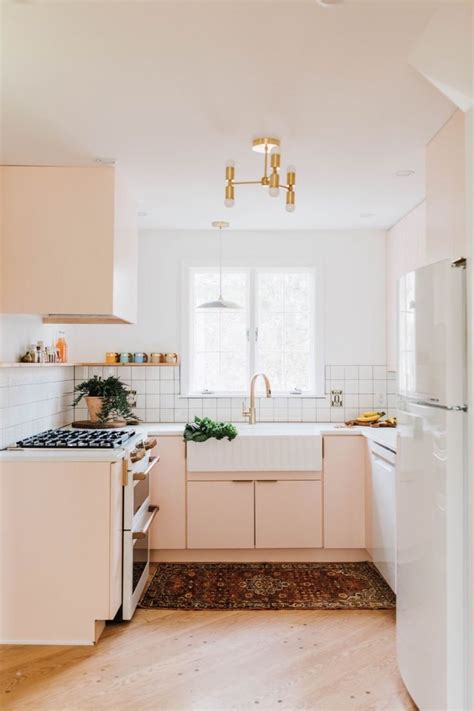 Photo 16 Of 19 In 17 Kitchens That Go Bold With Pastels From Before