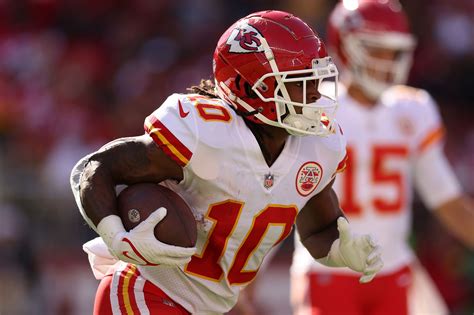Isiah Pacheco Fantasy Advice Start Or Sit The Chiefs Rb In Week 9