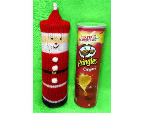 Knitting Pattern Quick Knit Christmas Santa Pringles Crisps Holder 2
