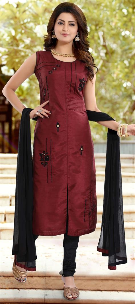 Festive Reception Red And Maroon Color Silk Fabric Salwar Kameez 1613781