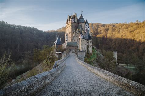 The Most Gorgeous Medieval Castles In The World Readers Digest