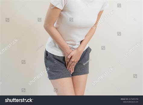 475 Woman Hands Holding Her Ovary Images Stock Photos Vectors