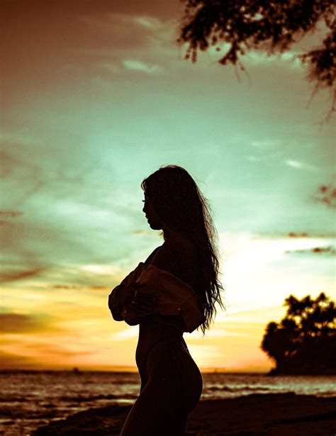 Download Woman Silhouette Nature Iphone Wallpaper