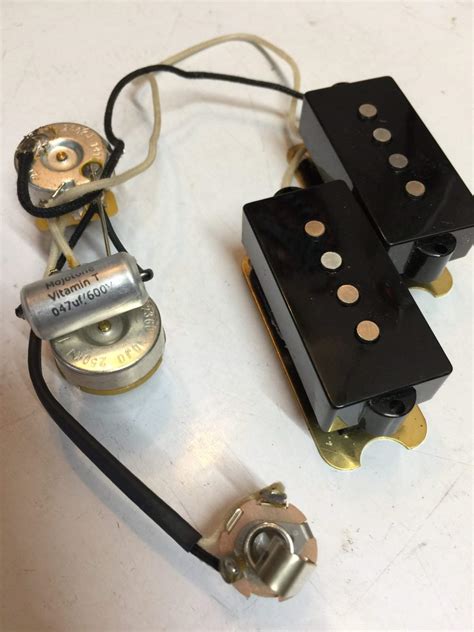 Wiring diagrams for stratocaster, telecaster, gibson, jazz bass and more. SOLD - Fender Custom Shop P Bass pickup w/Mojotone harness | TalkBass.com
