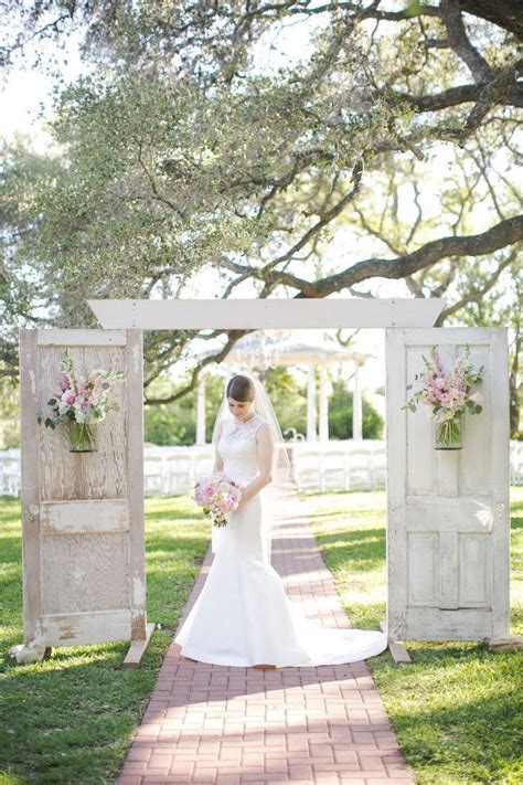 For instance the lace, burlap, and pearl strands. 35 Rustic Old Door Wedding Decor Ideas for Outdoor Country ...