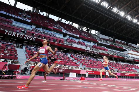 On Tokyos Fast Track Olympic Runners Are Shattering World Records