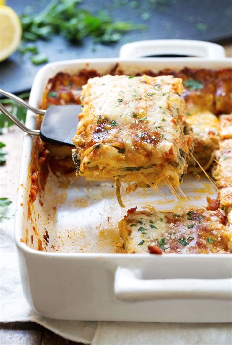 To state that this chicken lasagna is the closest we will ever get to world piece might be an. Creamy Tomato Lasagna Florentine Recipe - Pinch of Yum
