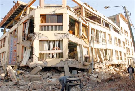 La misma zona fue azotada por un tsunami, un terremoto y un. Lima sufrirá sismo de 8.5 en cualquier momento - El Men