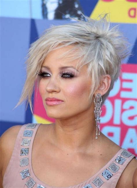Short Funky Hairstyles | Short Hair Trends | Edgy short hair, Edgy short haircuts, Short 