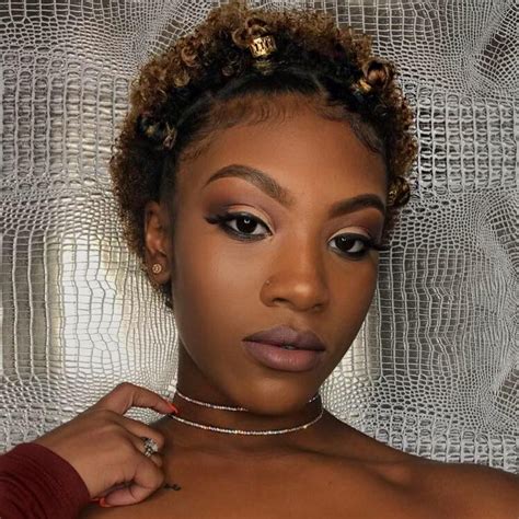 A haircut is only as good as your inspiration — so why not take from the entire internet? Pinterest: @Gethighforthis💗 | Short natural hair styles ...