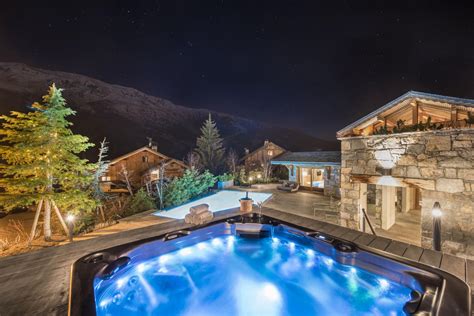 Chalet Mont Tremblant, Ski Meribel, France, Ultimate Luxury Chalets
