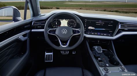 Volkswagen Touareg R Plug In Hybrid 2021my Interior Cockpit
