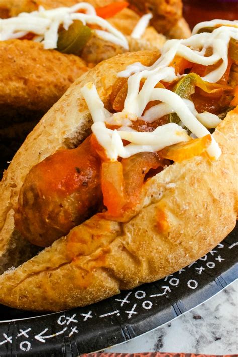 Add turkey sausages and cook for 10 minutes. Slow Cooker Sausage, Pepper, and Onion Sandwiches | The ...