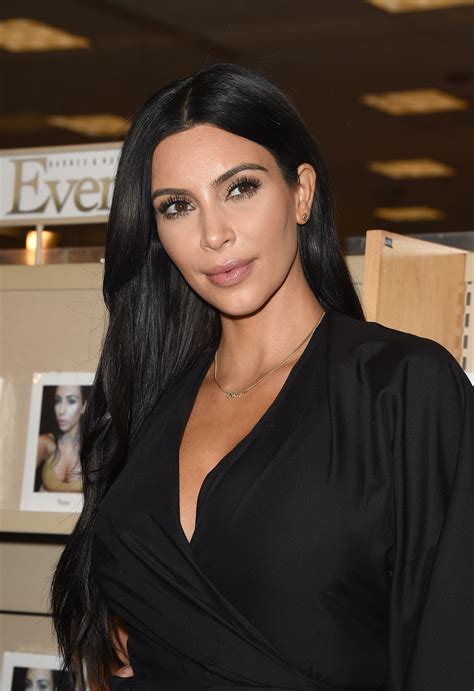 how often does kim kardashian wash her hair it s way less than you probably think