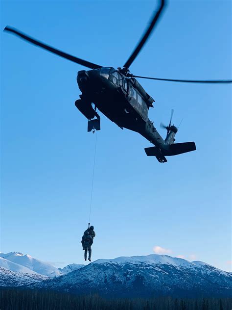 Arctic Guardians Rescue Injured Hunter Near Flat > Air National Guard