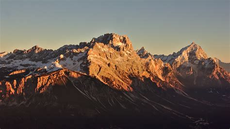 5198x2927 Cortina Dampezzo Sunrise Peak Sunlight Dolomite Day