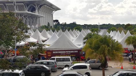 However, i'm featuring this 2019. Bazar Ramadhan Putrajaya 2017 - alkaroman