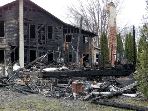 Five Homeless As Big Fire Destroys Two Avis Area Homes News Sports