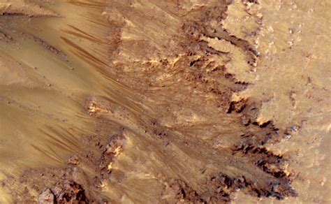Scientists Find Evidence Of Liquid Water On The Surface Of Mars