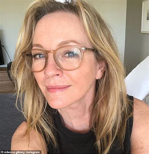 Rebecca Gibney Shows Off A Taut Visage Ahead Of Logie Awards Daily Mail Online