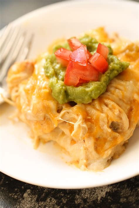 To make keto enchilada casserole, you can layer the zucchini slices, the chicken filling, and the green chile sour cream sauce like you would with a keto chicken enchilada casserole has all the flavors of the original recipe with an easier, quicker method. Layered Chicken Enchilada Casserole : Green Chile Chicken Enchilada Casserole Life In The ...