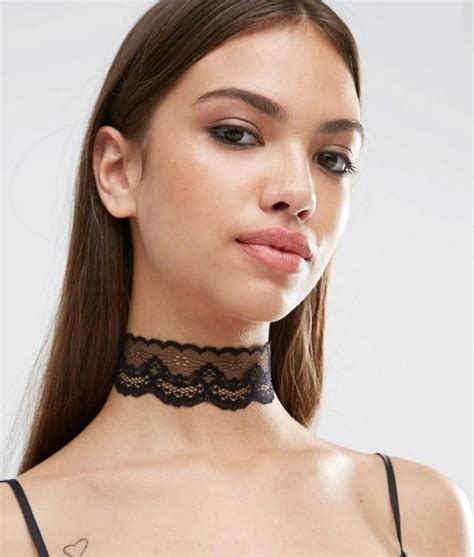 2021 2016 New Fashion Black Lace Choker Necklace Women Flower Chokers