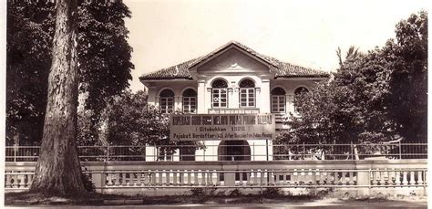 Koperasi melayu berjawatan kerajaan negeri sembilan berhad. Koperasi Guru-Guru Melayu P.Pinang. Established 1926 ...