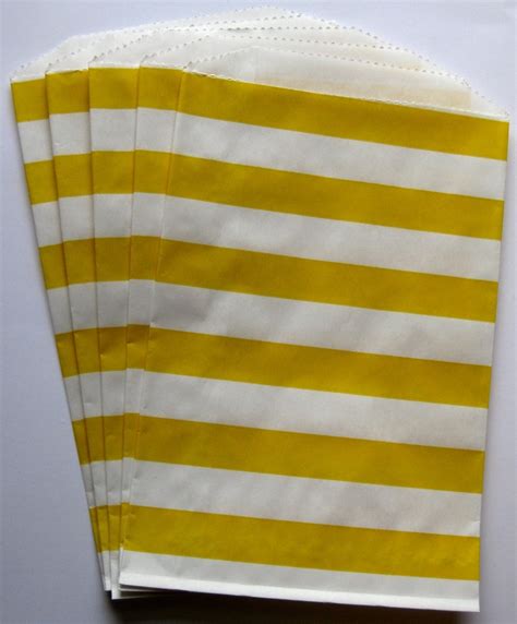Set Of 20 Yellow And White Horizontal Stripe Design Middy Etsy