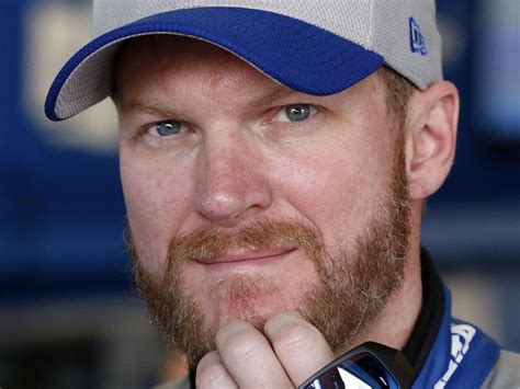 Dale Earnhardt Jr To Retire From Nascar After Suffering Concussions