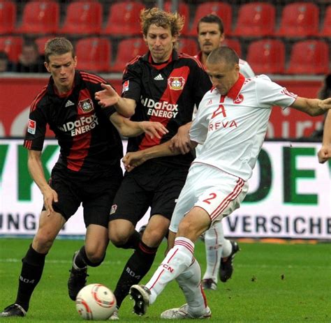 Here are 5 things to know about the revierderby. Revier-Derby: Schalke blamiert sich zu Hause gegen ...