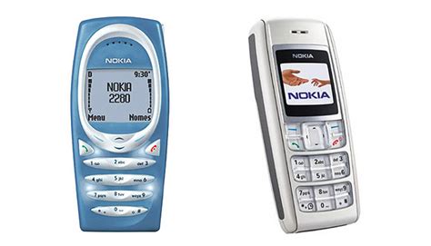 Nokia 1100 (preto) nokia 2112 (azul) siga meu canal para mais. Nokia 'Tijolão' http://f.i.uol.com.br/folha/mercado/images ...