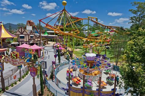 Famous for fun, gold coast theme parks and attractions cater to all ages and appetites. Gold Coast theme parks survival guide