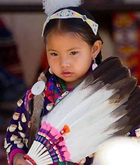 Pin By Patricia Oconnell On Native Americans Native American Children
