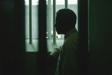 Nelson Mandela Robben Island Prison Cell Keys To Be Returned To Sa