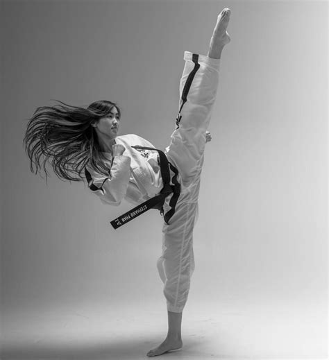 karate martial arts martial arts girl martial arts workout martial arts women boxing workout