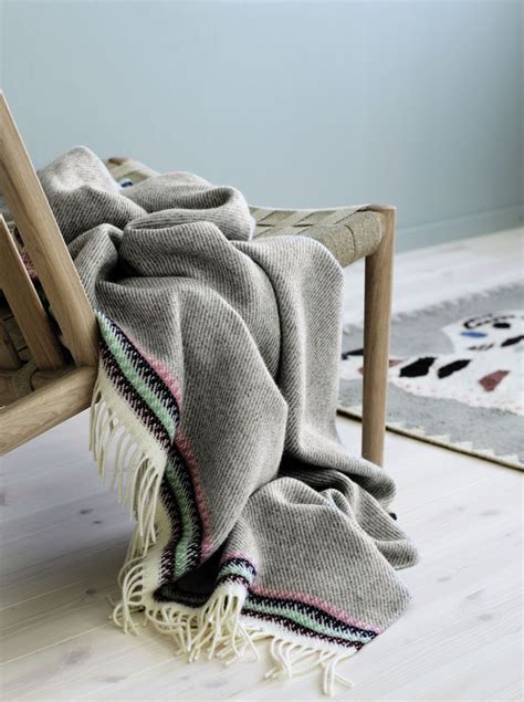 Roros Tweed 100 Norwegian Wool Blanket Throw Sweater Chalet