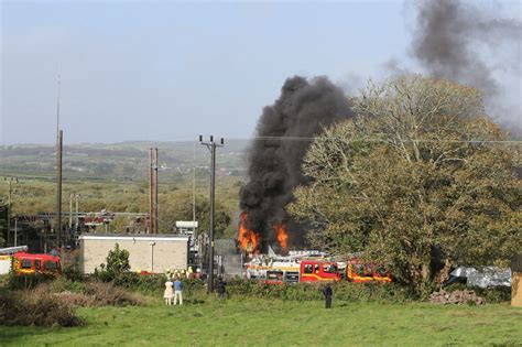 Explosion At Sub Station Leaves Thousands Without Power Cornwall Live